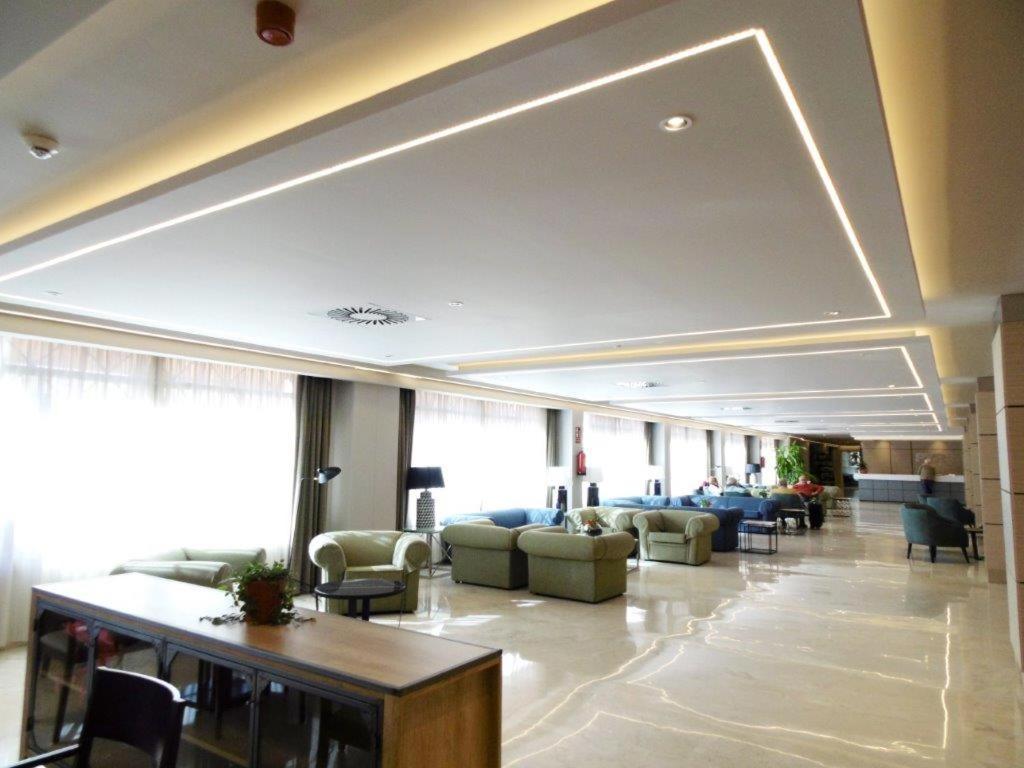 Appartement 1St Lign On The Beach Fuengirola Ngoại thất bức ảnh
