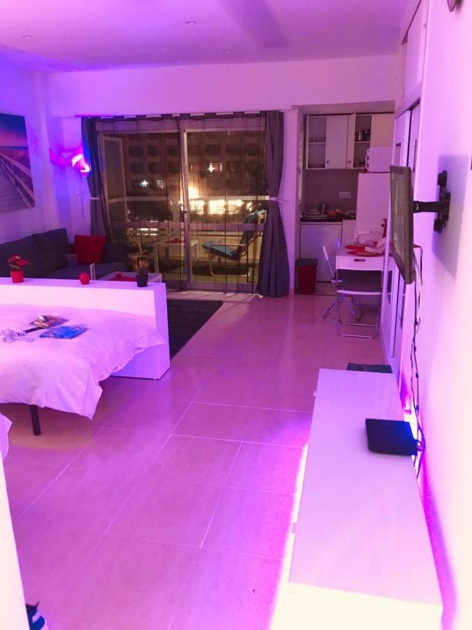 Appartement 1St Lign On The Beach Fuengirola Ngoại thất bức ảnh