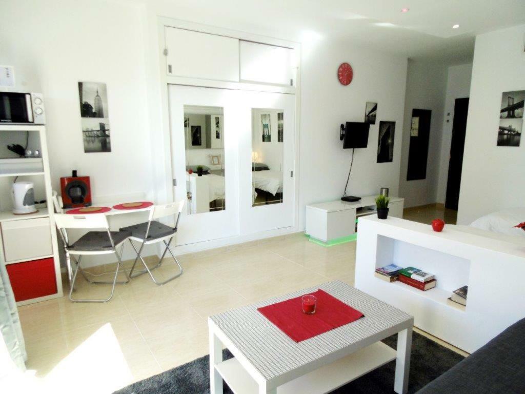 Appartement 1St Lign On The Beach Fuengirola Ngoại thất bức ảnh
