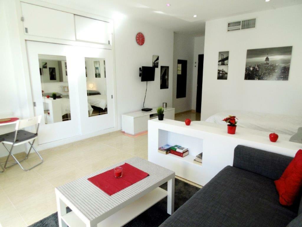 Appartement 1St Lign On The Beach Fuengirola Ngoại thất bức ảnh
