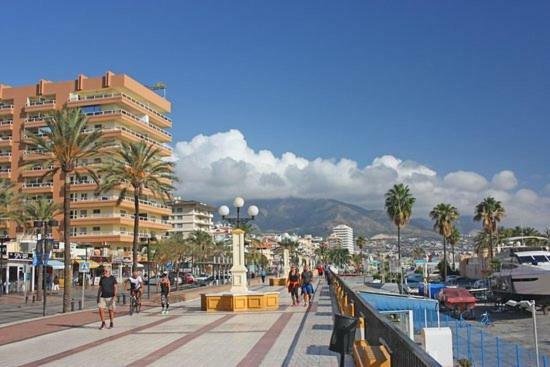 Appartement 1St Lign On The Beach Fuengirola Ngoại thất bức ảnh